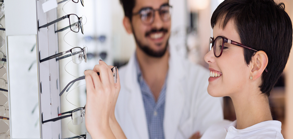 Top 5 des écoles pour le BTS opticien lunetier – ABH Formation